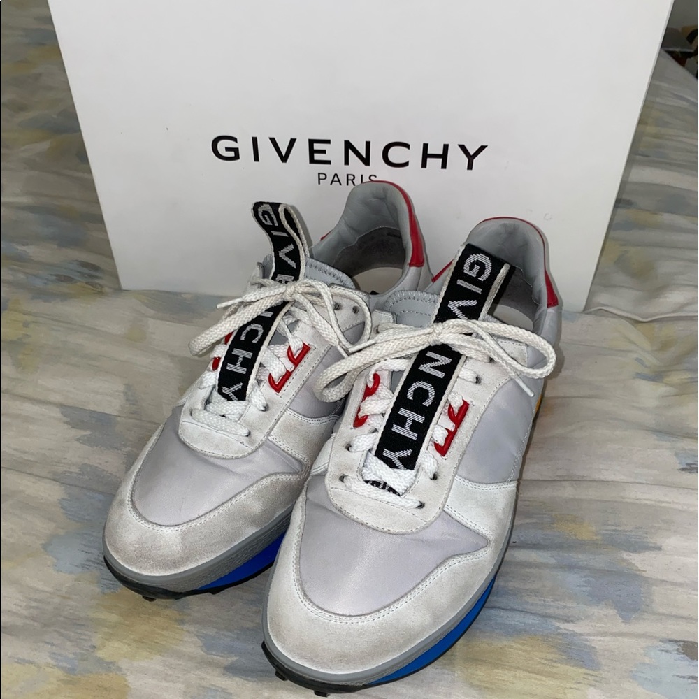 Men’s Givenchy TR3 Sneakers